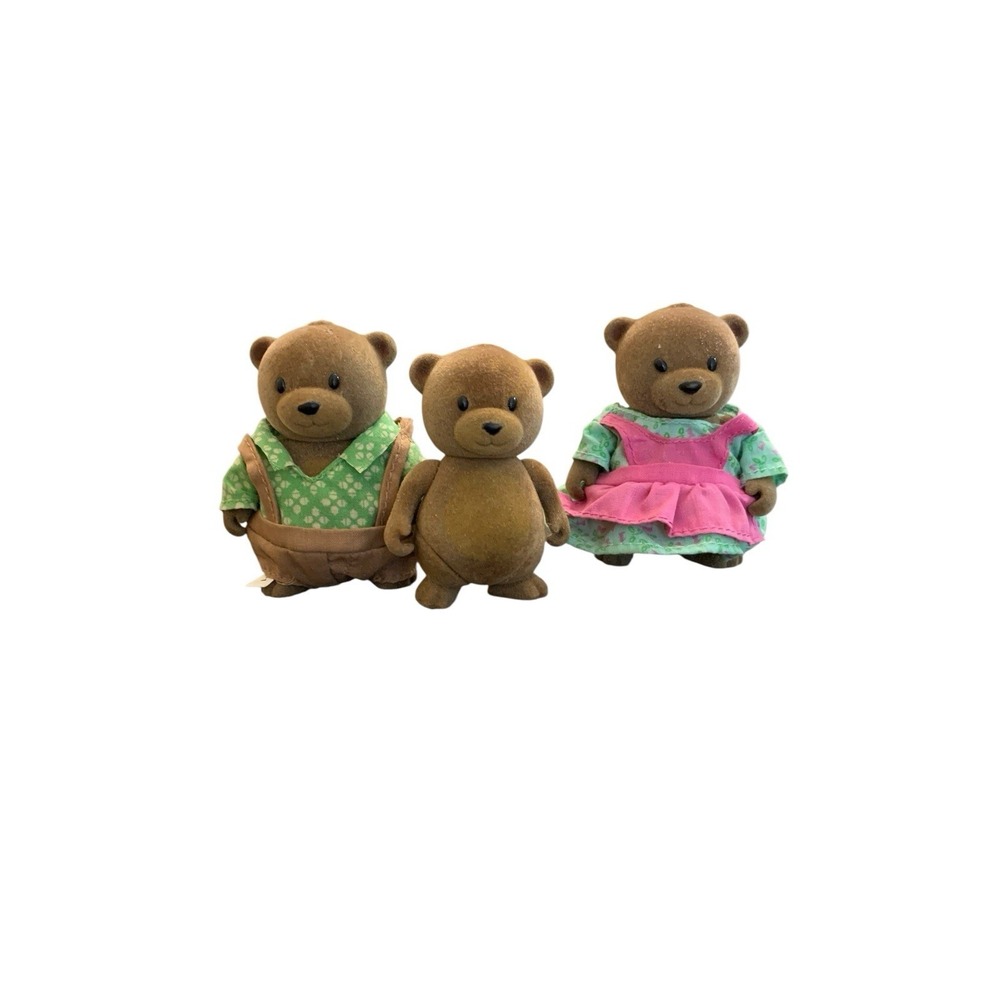 Li'l Woodzeez Bear Healthnuggle Family: Mom Dad Daughter Figures